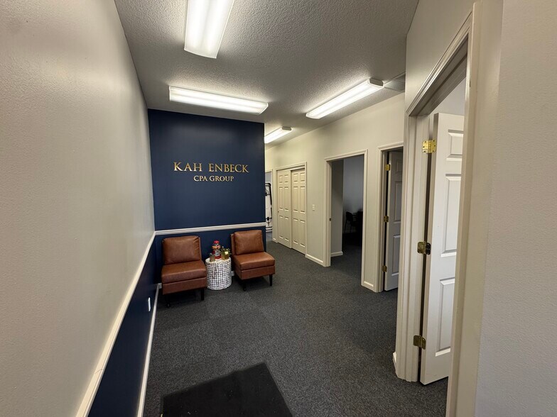 More Photos Of 10351 Dawson's Creek Blvd, Fort Wayne Medical For Sale