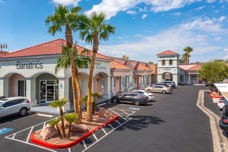 Primary Photo Of 3365 E Flamingo Rd, Las Vegas Medical For Lease