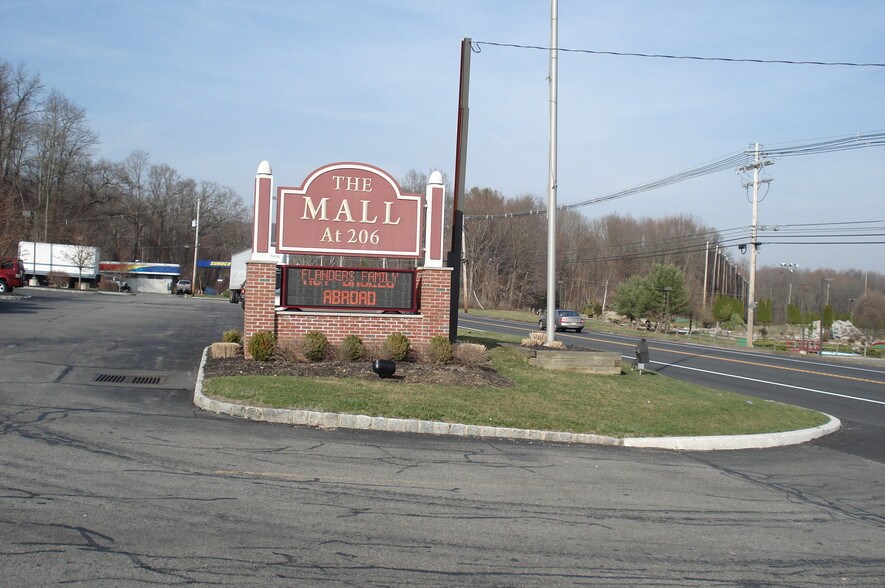 More Photos Of 240 US Highway 206, Flanders Restaurant For Lease