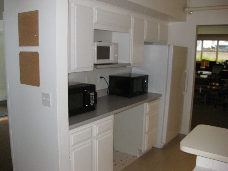 More Photos Of 1247 Broadway, Sonoma Office Residential For Lease