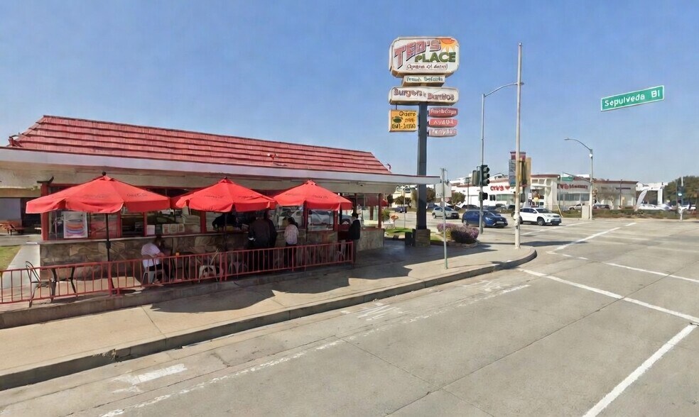 More Photos Of 23401 Normandie Ave, Harbor City General Retail For Lease