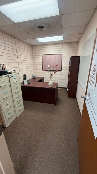 More Photos Of 3770 Reading Rd, Cincinnati Office For Sale