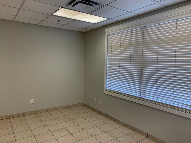 More Photos Of 7609 42nd St, Leduc Manufacturing For Lease