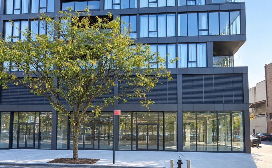 More Photos Of 35 4th Ave, Brooklyn Apartments For Lease