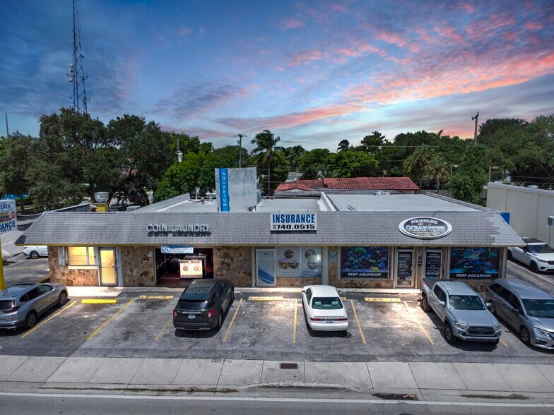 More Photos Of 6891 SW 40th St, Miami Storefront Retail Office For Sale