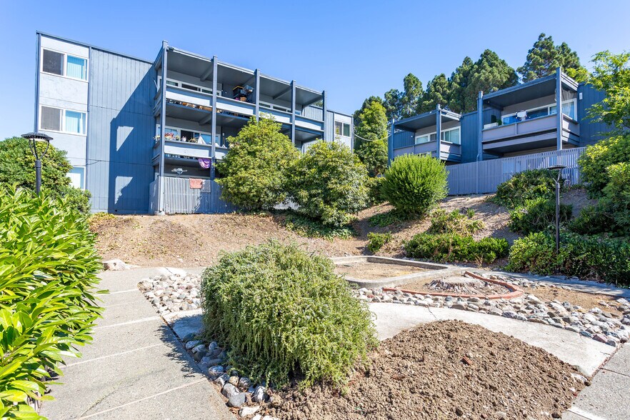 More Photos Of 201 Avian Dr, Vallejo Apartments For Sale