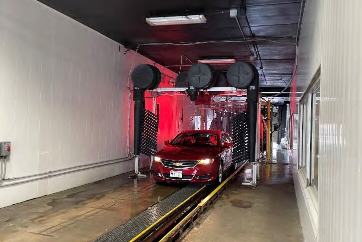 More Photos Of 2404 W Washington St, West Bend Carwash For Sale