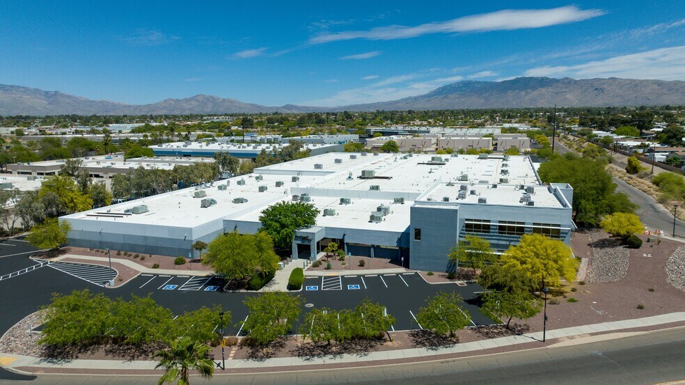 More Photos Of 1851 S Pantano Rd, Tucson Light Manufacturing For Sale