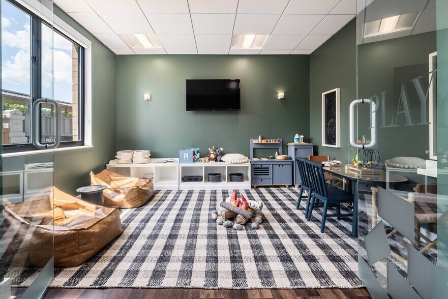 More Photos Of 15-27 Bank St, White Plains Apartments For Lease