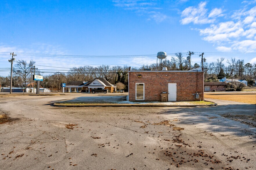 More Photos Of 713 Anderson St, Belton Office For Sale