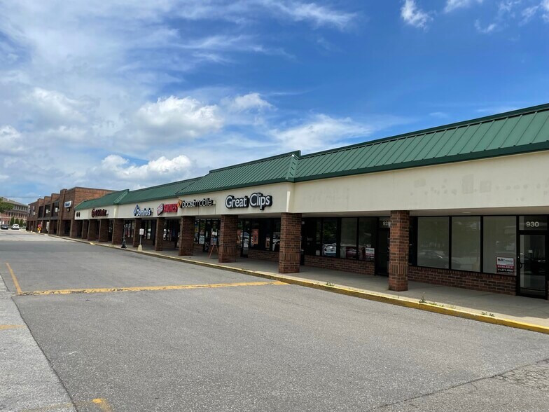 More Photos Of 900 S Merrifield, Mishawaka Unknown For Lease