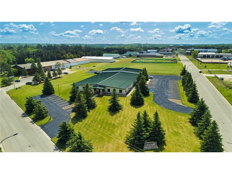 More Photos Of 1001 Naylor Dr SE, Bemidji Warehouse For Sale