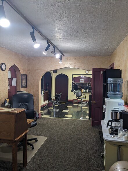 More Photos Of 2992 Wadsworth Rd, Norton Storefront Retail Residential For Sale