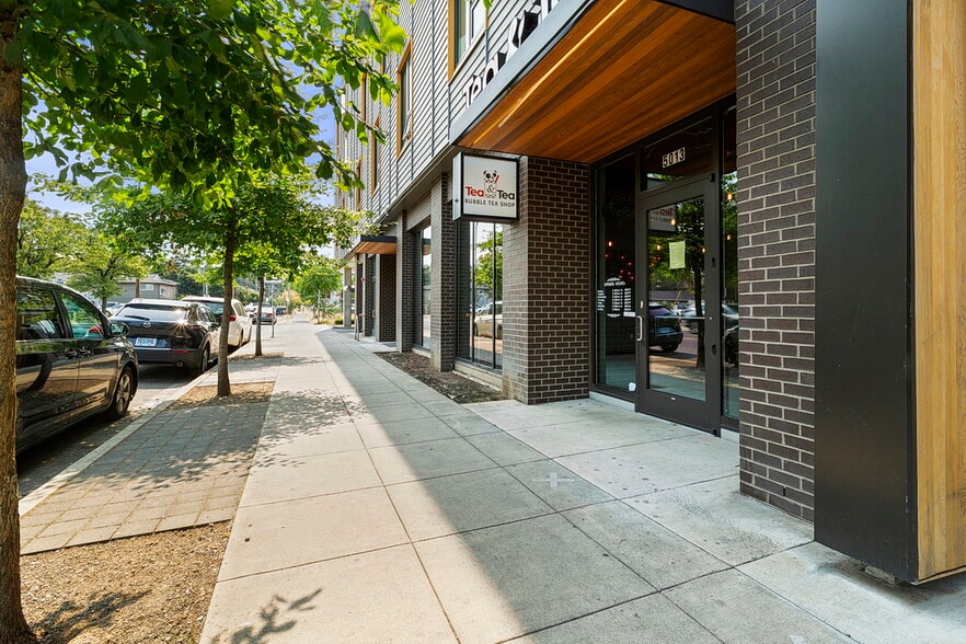 More Photos Of 5005 SE 72nd Ave, Portland Apartments For Lease