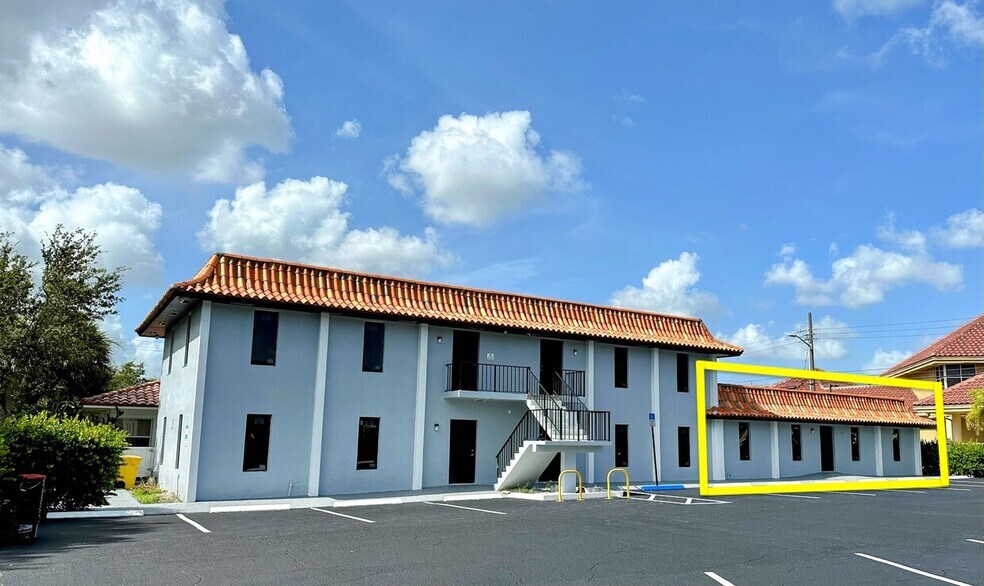 More Photos Of 301-309 Lake Ave, Lake Worth Office For Lease