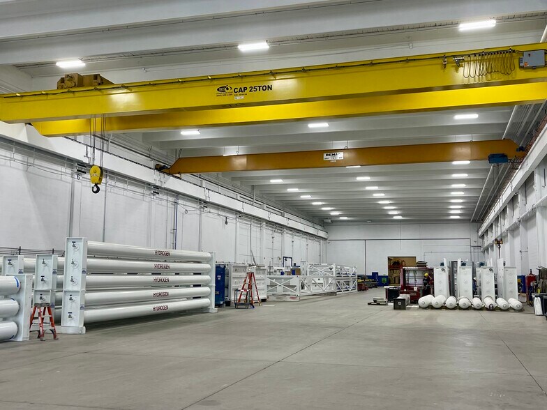 More Photos Of 53 Ayer Rd, Littleton Warehouse For Lease