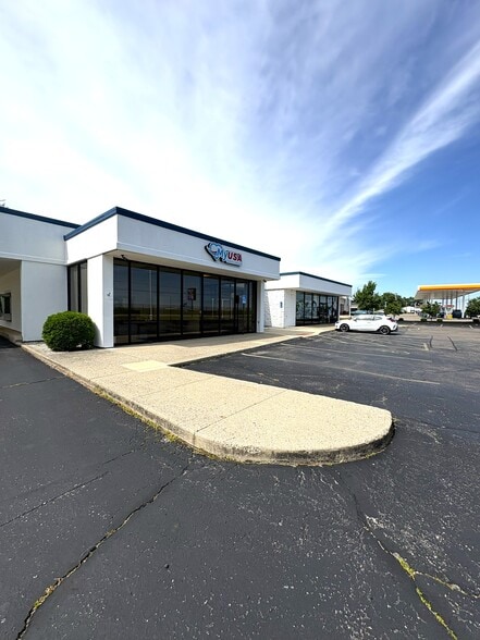 More Photos Of 536-544 W National Rd, Vandalia Storefront Retail Office For Lease