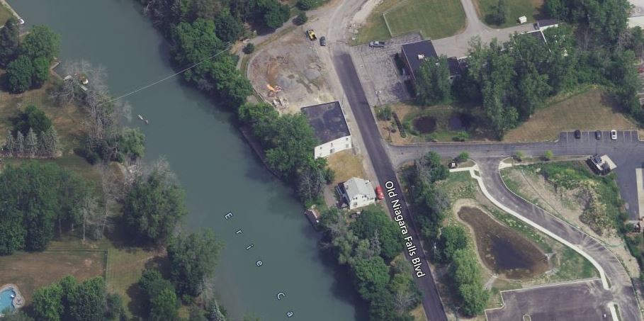 More Photos Of 350 Old Niagara Falls Blvd, Amherst Restaurant For Sale