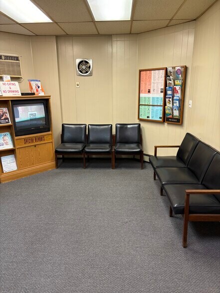 More Photos Of 137 Livingston Ave, New Brunswick Office Residential For Sale