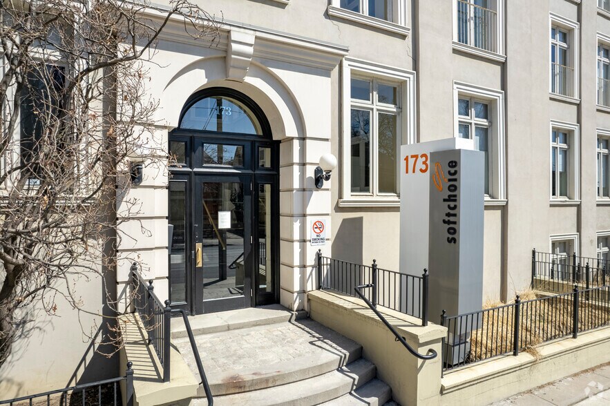 More Photos Of 173 Dufferin St, Toronto Office For Lease
