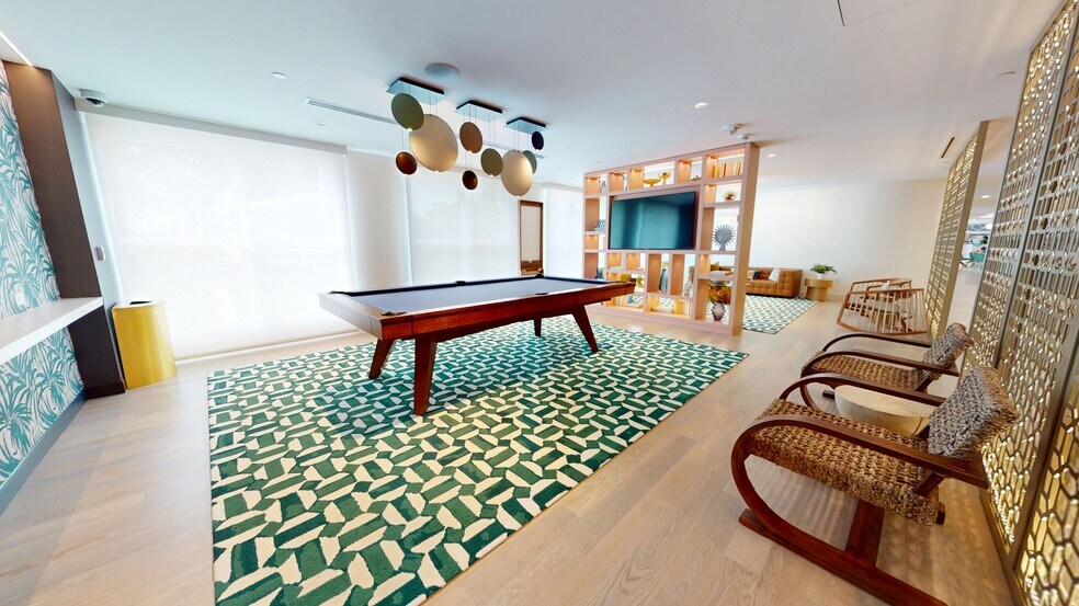 More Photos Of 2601 S Bayshore Dr, Coconut Grove Office For Lease