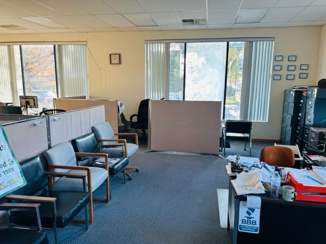 More Photos Of 5801 Northwest Hwy, Chicago Office For Sale