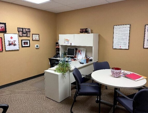 More Photos Of 2916 E Broadway Blvd, Tucson Office For Lease