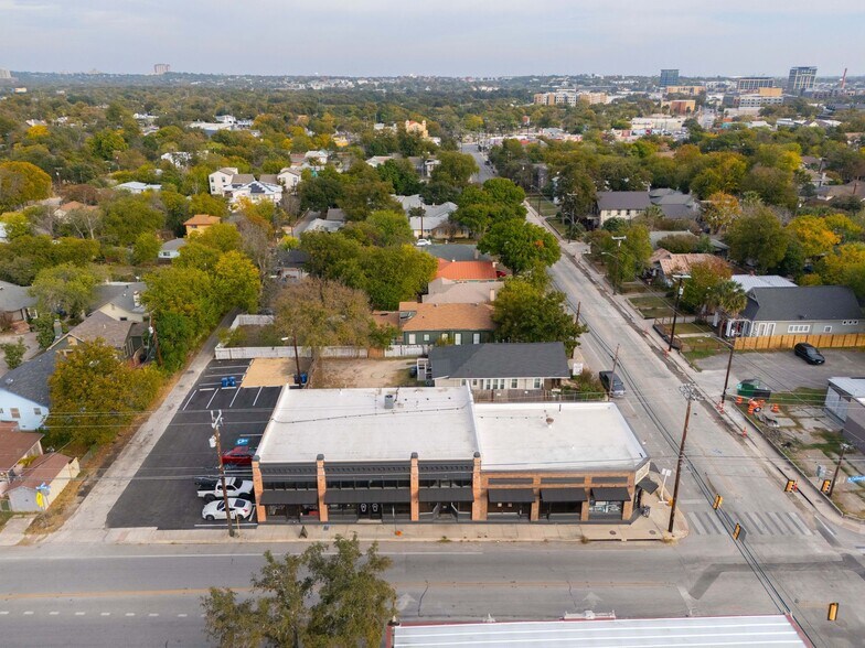 More Photos Of 2100-2110 McCullough Ave, San Antonio Storefront For Sale