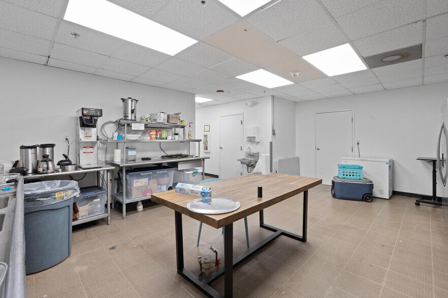 More Photos Of 171 Racetrack Rd, McDonough Daycare Center For Sale