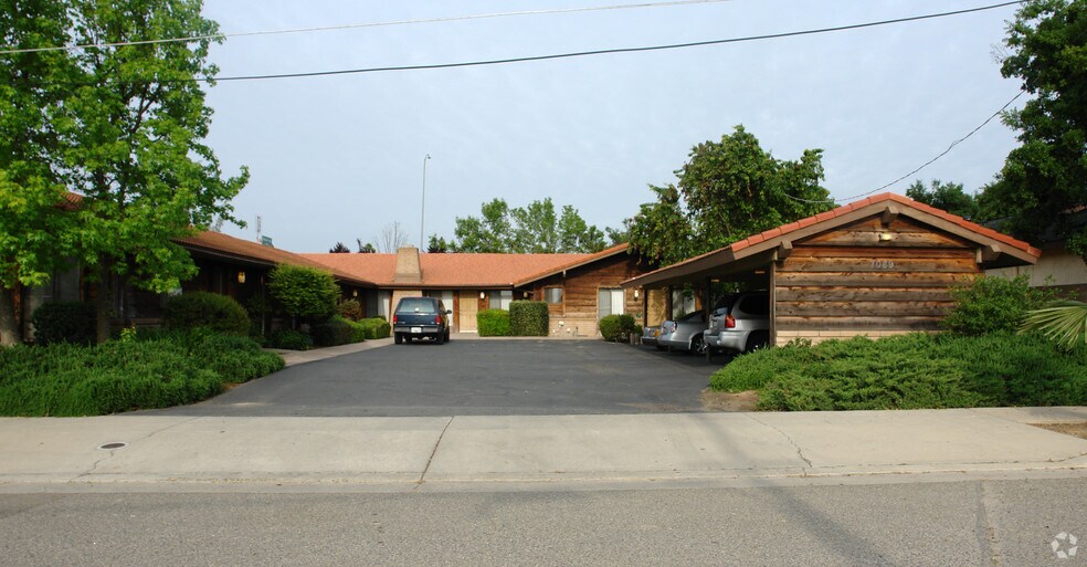 More Photos Of 7089 N Howard St, Fresno Apartments For Sale