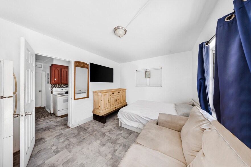 More Photos Of 1465 SW 4th St, Miami Apartments For Sale