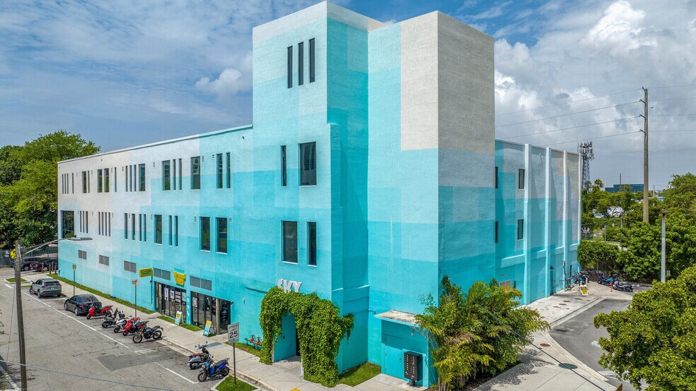 More Photos Of 1900 NE Miami Ct, Miami Office For Lease