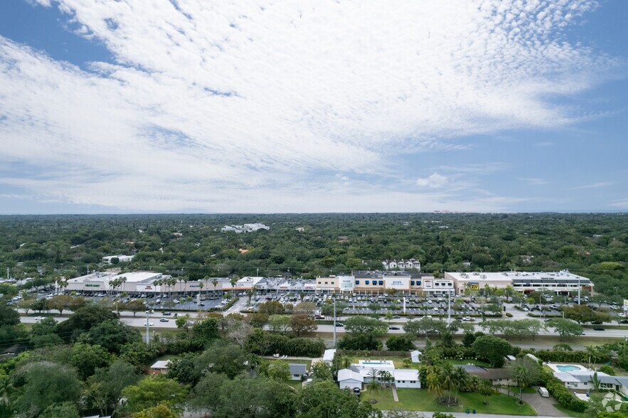 More Photos Of 11915-11975 S Dixie Hwy, Pinecrest Storefront Retail Office For Lease