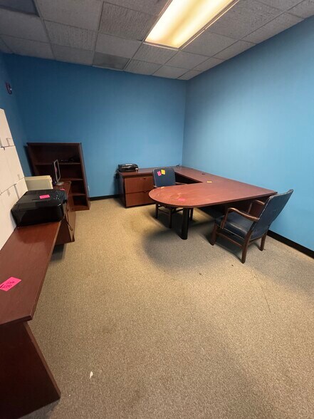 More Photos Of 5000 McGinnis Ferry Rd, Alpharetta General Retail For Sale