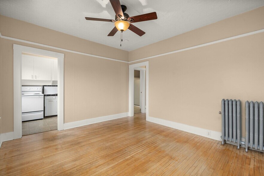 More Photos Of 2157 W Burnside St, Portland Apartments For Sale