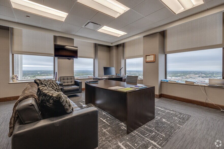 Photo of 6th Floor Ste 600