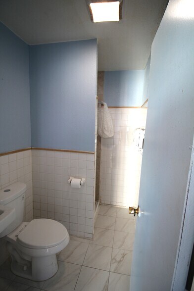 More Photos Of 6434 US Highway 19, New Port Richey Hotel For Sale