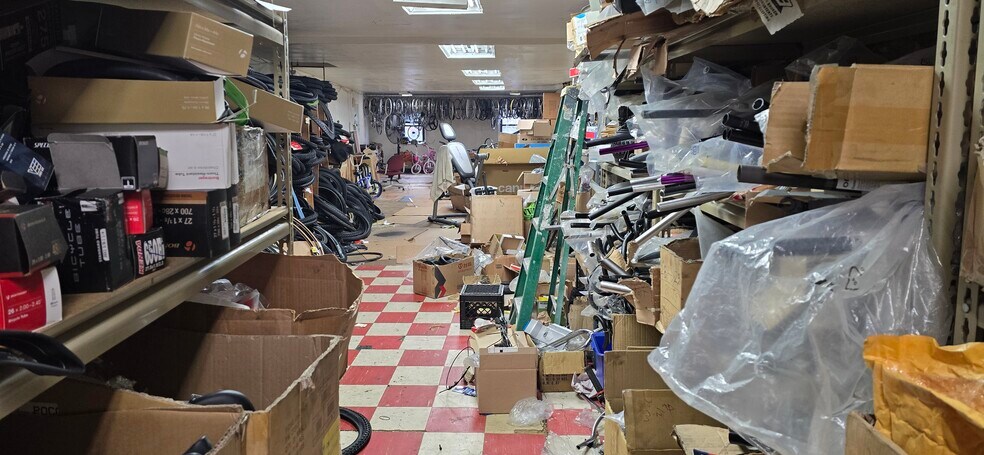 More Photos Of 2611 Westchester Ave, Bronx Storefront Retail Office For Sale