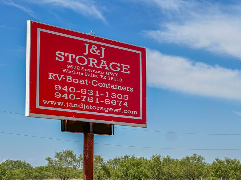 More Photos Of 9672 Seymour hwy, Wichita Falls Self Storage For Sale