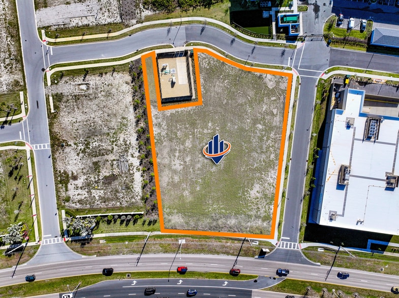 More Photos Of 1100 Jacaranda Blvd, Venice Land For Sale