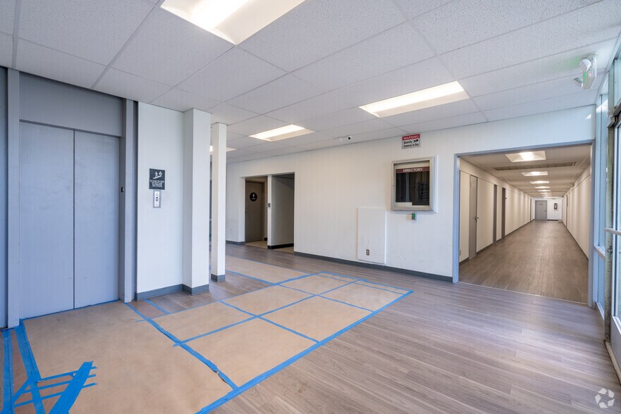 More Photos Of 13330 Bloomfield Ave, Norwalk Medical For Sale