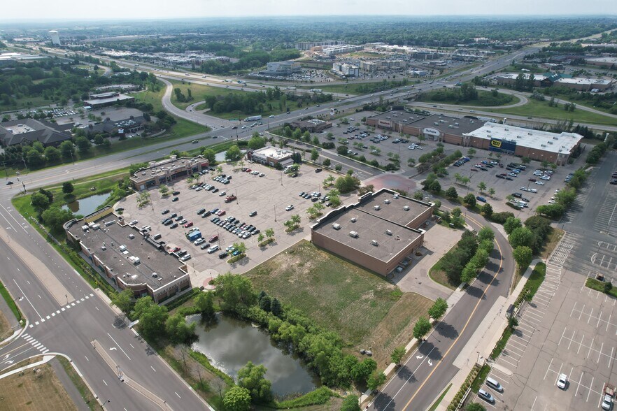 More Photos Of 8318 3rd St N, Oakdale Land For Sale