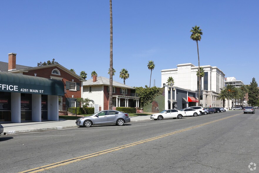 More Photos Of 4255 Main St, Riverside Office For Lease