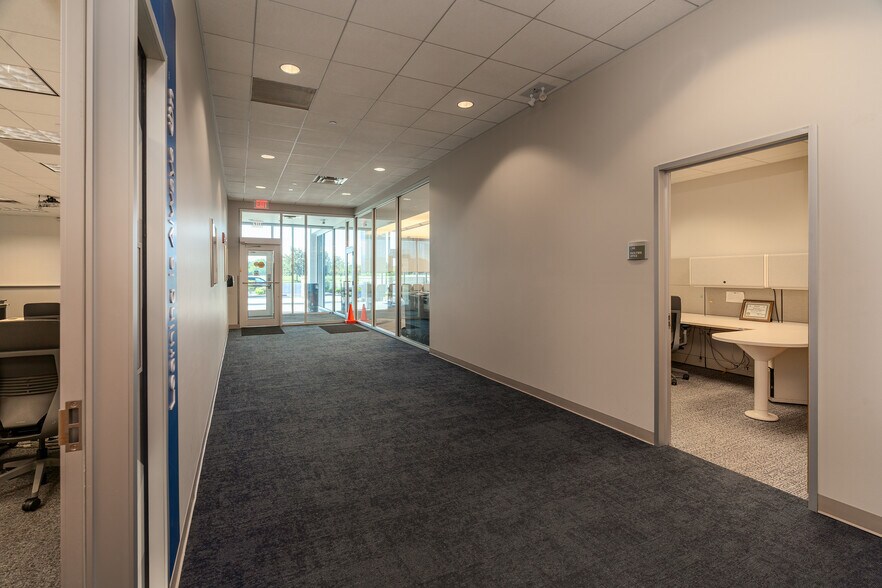 More Photos Of 5001 Meadowland Pky, Marion Office For Sale