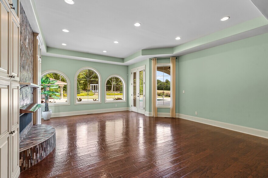 More Photos Of 220 Fincher Rd, Pauline Lodge Meeting Hall For Sale