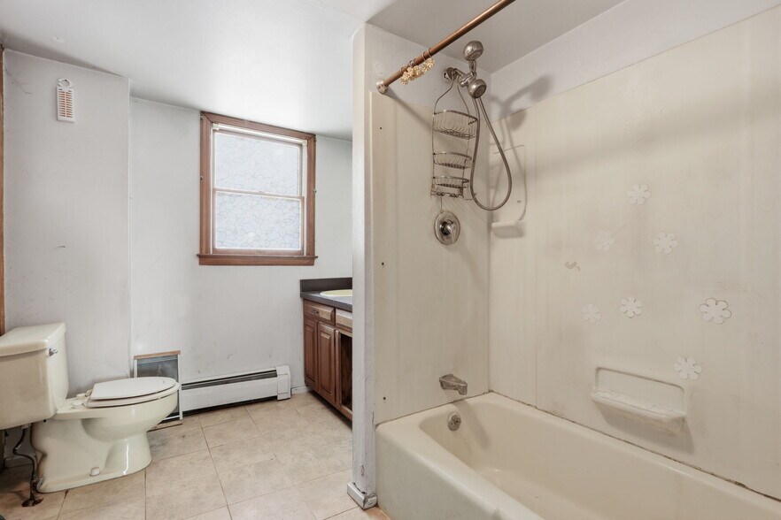 More Photos Of 2695 Main St, Lawrence Apartments For Sale