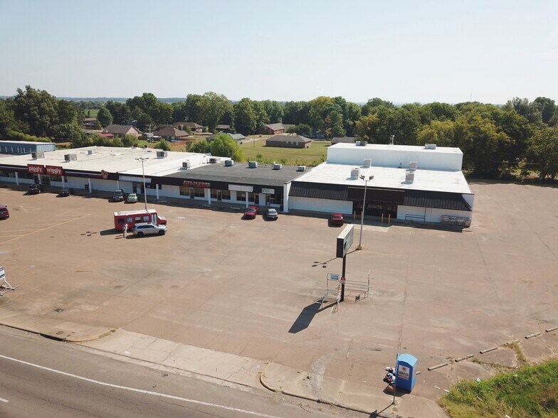 More Photos Of 1038-1084 US 61 Hwy N, Tunica Unknown For Lease