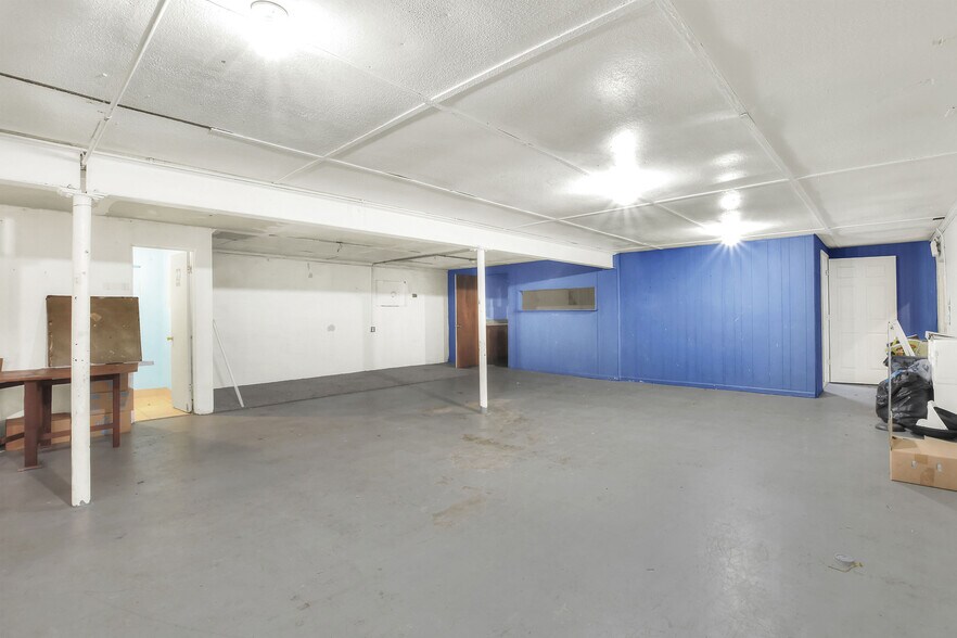 More Photos Of 1649 3rd St SW, Winter Haven Religious Facility For Lease