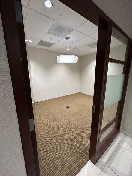 More Photos Of 165 Township Line Rd, Jenkintown Office For Lease