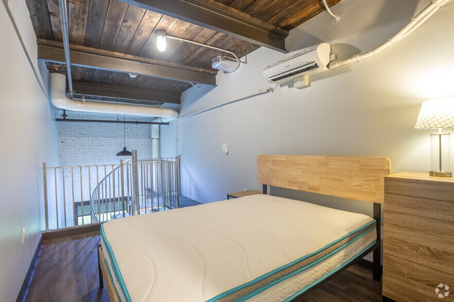 More Photos Of 160 Myrtle Ave, Albany Apartments For Sale